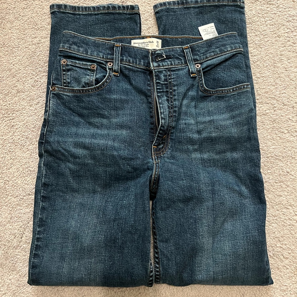 Abercrombie Ultra High Rise Straight Jeans (Size 26 / 2)